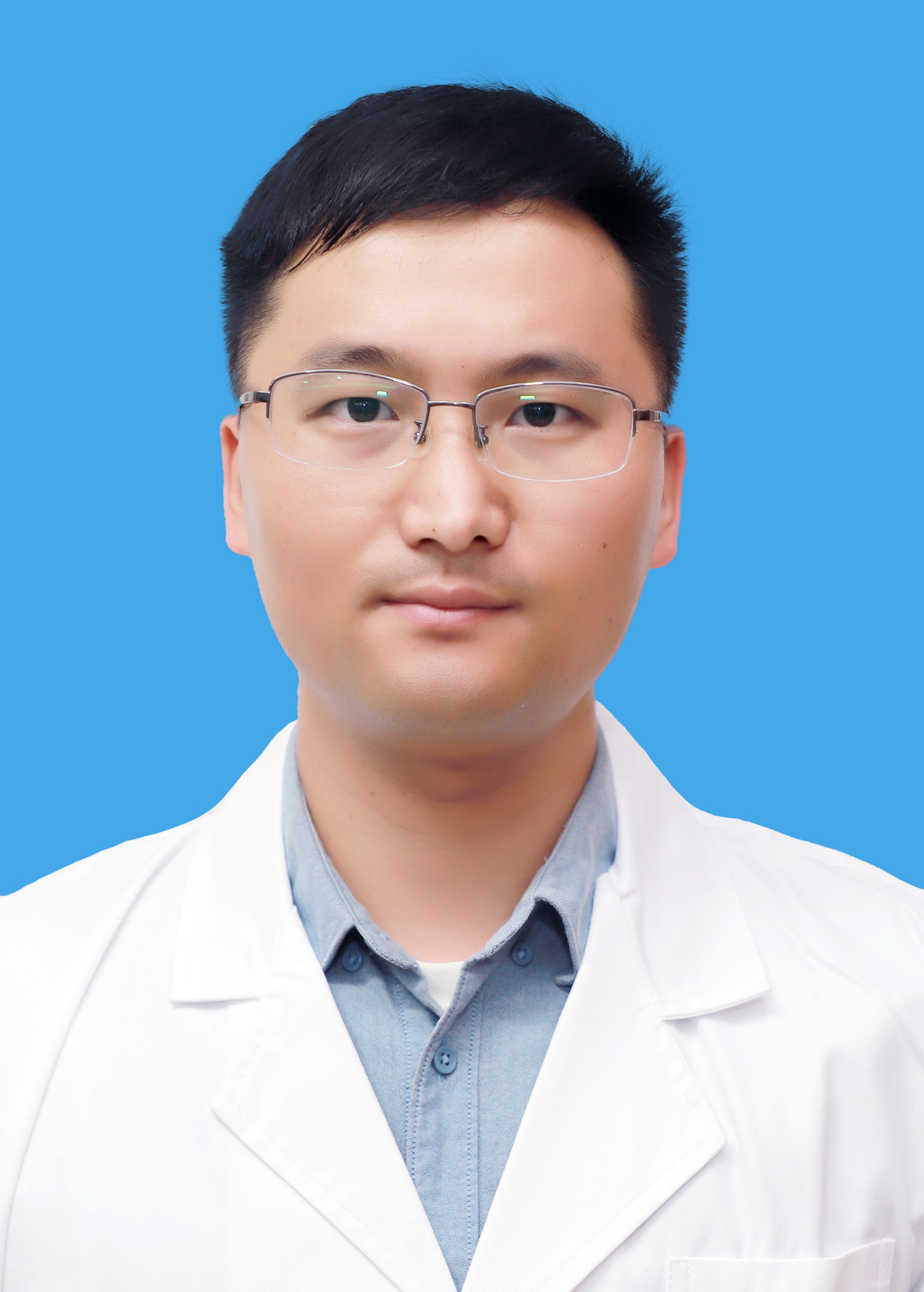 主治中医师 王荣欣