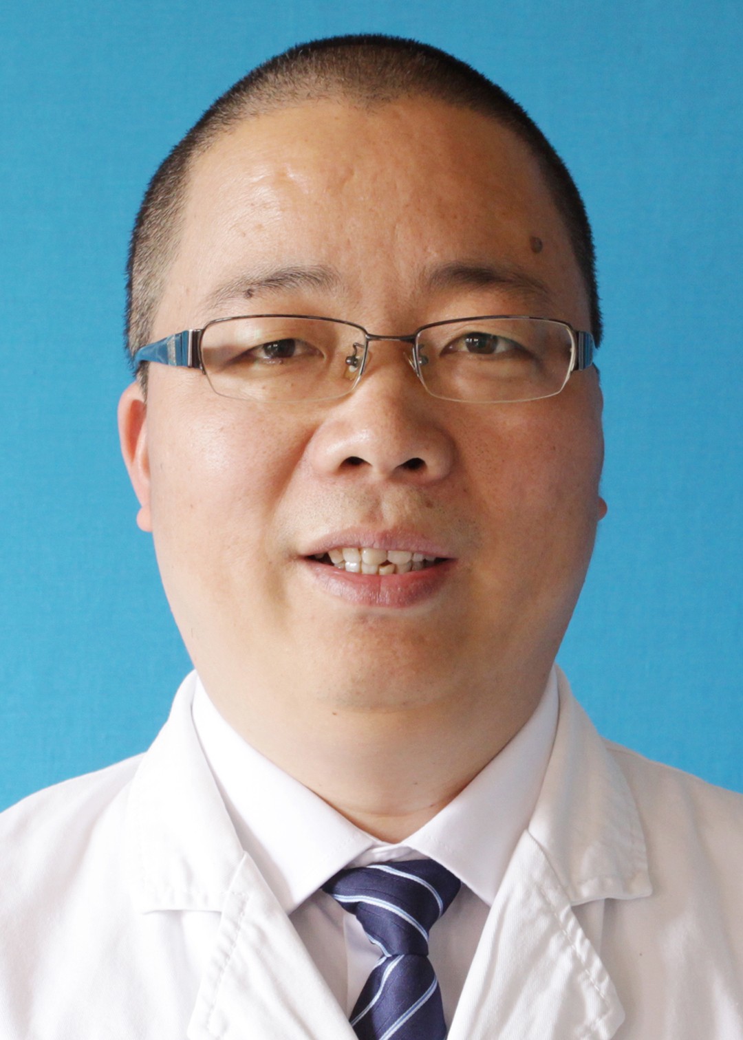 副主任医师 马沈龙