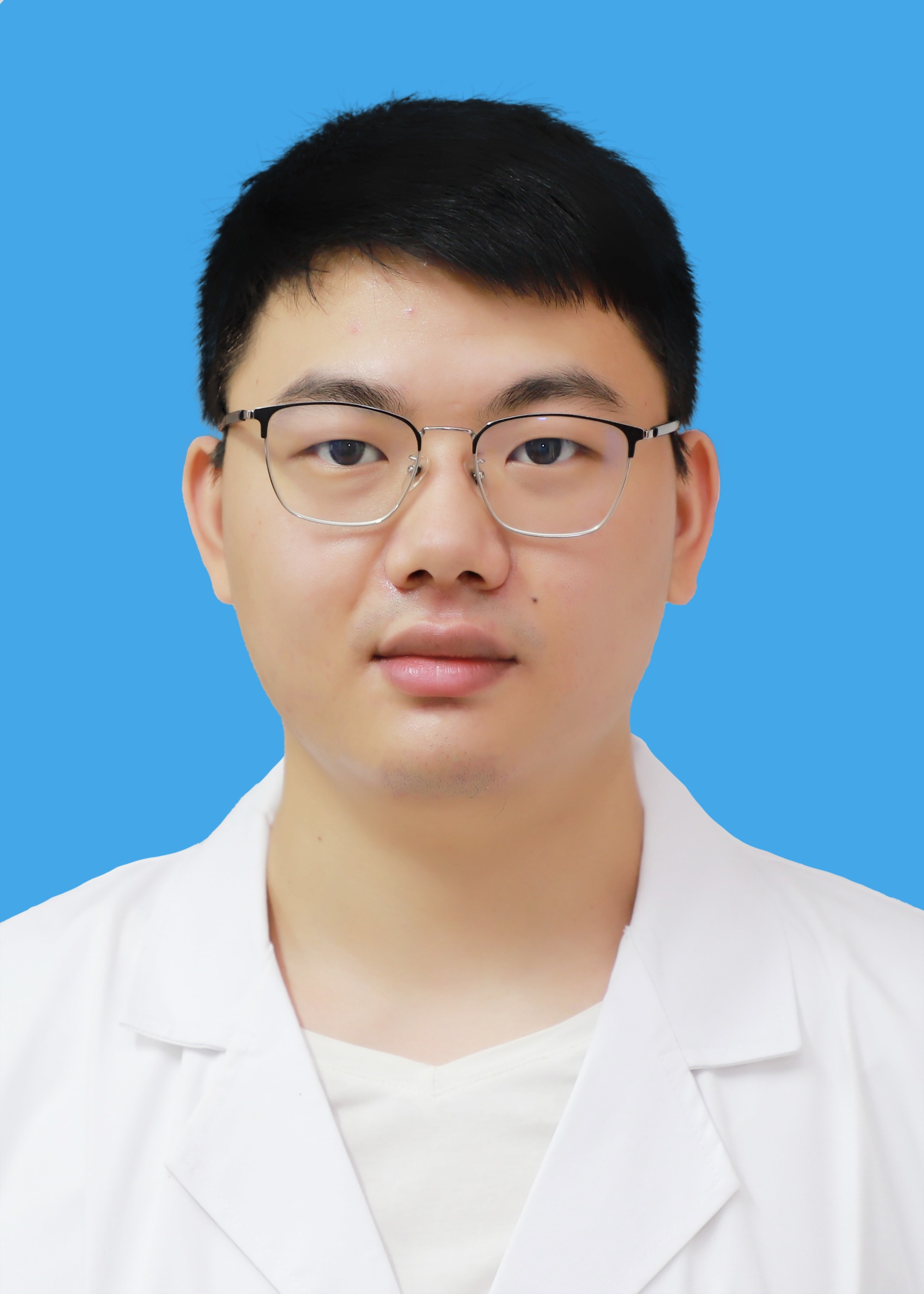 住院医师 马啸坤